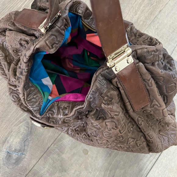 Brown Leather Marc by Marc Jacobs purse worn only a few times.  Great condition. - Picture 4 of 4